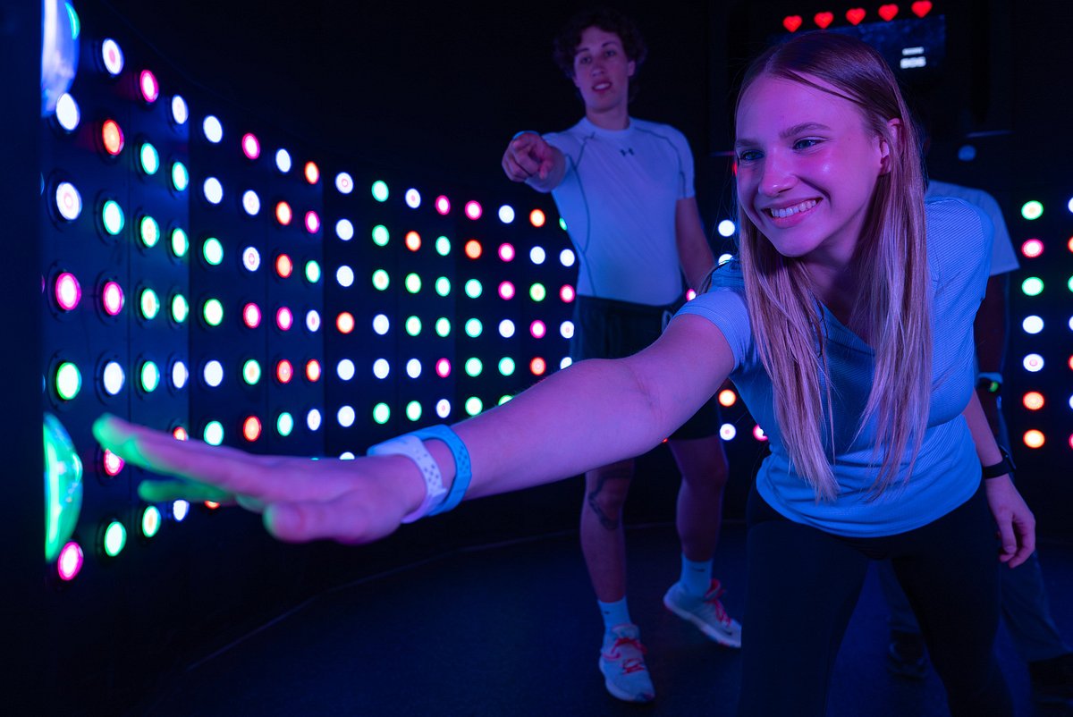 5 Space-Saving Custom Indoor Climbing Wall Solutions for Venues Under 12 Ft Ceilings